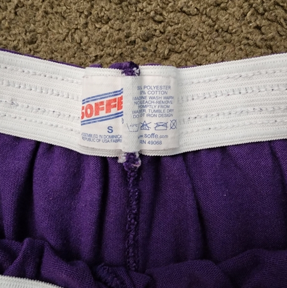 Vintage Y2K! Classic Purple Soffe Shorts, Women's Small - Picture 5 of 6